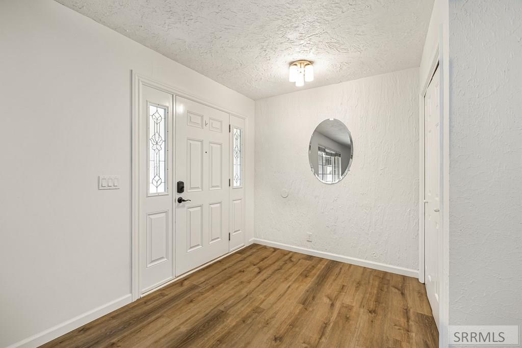 3920 Georgia Lane Ammon, ID 83406 - Photo 5 of 56