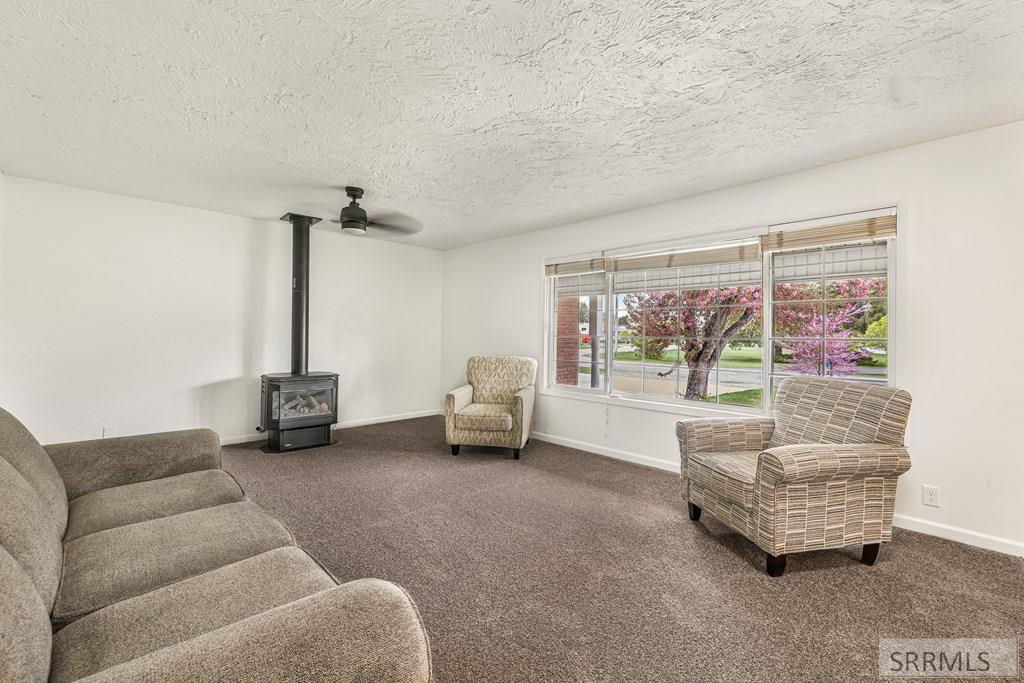 3920 Georgia Lane Ammon, ID 83406 - Photo 7 of 56
