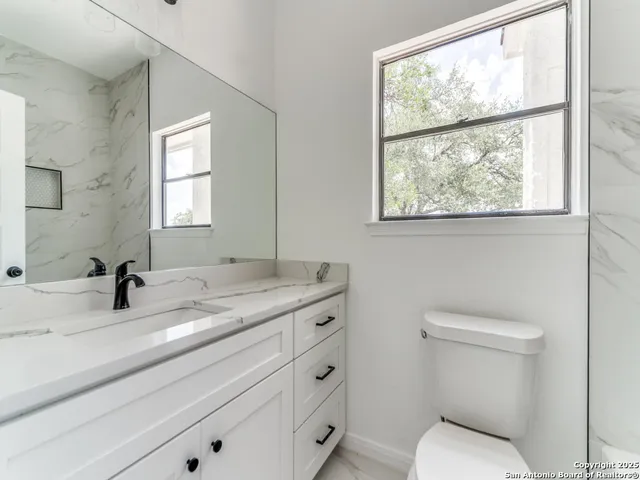 $340,000 | 9202 Jole Cove, Windcrest, TX 78239