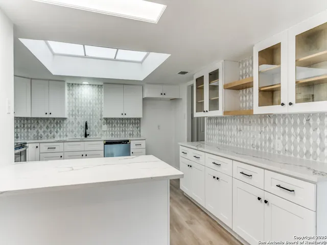 $340,000 | 9202 Jole Cove, Windcrest, TX 78239