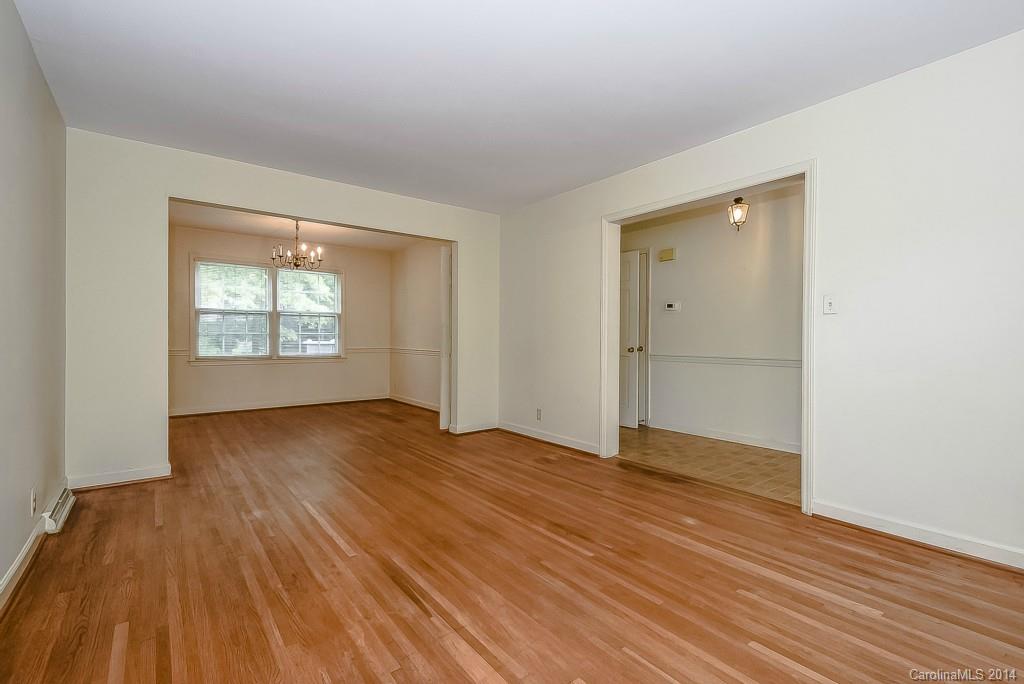5615 Sharon Road Charlotte, NC 28210 - Photo 2 of 9 Gallery Image 2