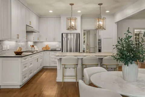 $1,350,000 | 231 Burlington Place, Nashville, TN 37215