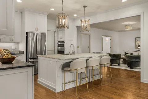 $1,350,000 | 231 Burlington Place, Nashville, TN 37215