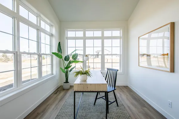 $755,900 | 6532 Sun Valley Boulevard, Horace, ND 58047