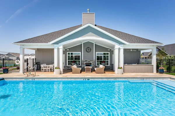 $755,900 | 6532 Sun Valley Boulevard, Horace, ND 58047