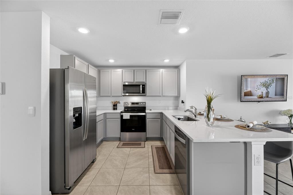 3345 Blue Estuary Road Wimauma, FL 33598 - Photo 19 of 57