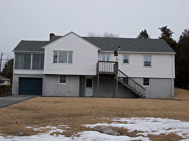 19 Babcock Road Westerly, RI 02891 - Photo 23 of 25 Exterior Back.