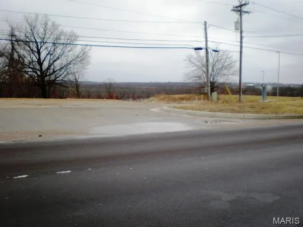 $395,000 | 888 Old Rte 66, St. Robert, MO 65584