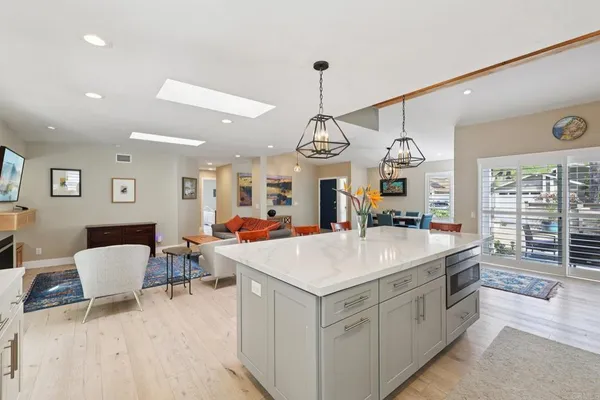 $6,000 | 1767 Woodbine Place, Oceanside, CA 92054