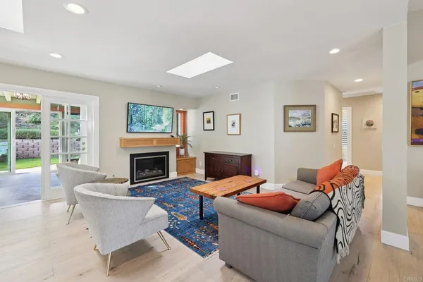 $6,000 | 1767 Woodbine Place, Oceanside, CA 92054