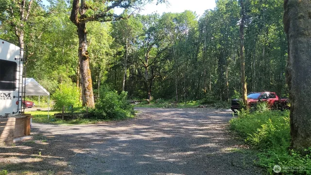 $175,000 | 209 Frost Road, Winlock, WA 98596