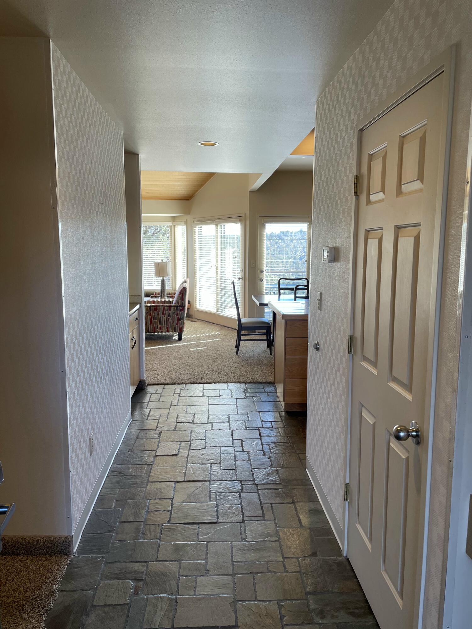2240 Snowgoose Drive, Unit RV3D Redmond, OR 97756 - Photo 3 of 28 IMG_4420