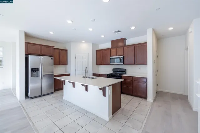 $550,000 | 121 Caravaggio Circle, Sacramento, CA 95835