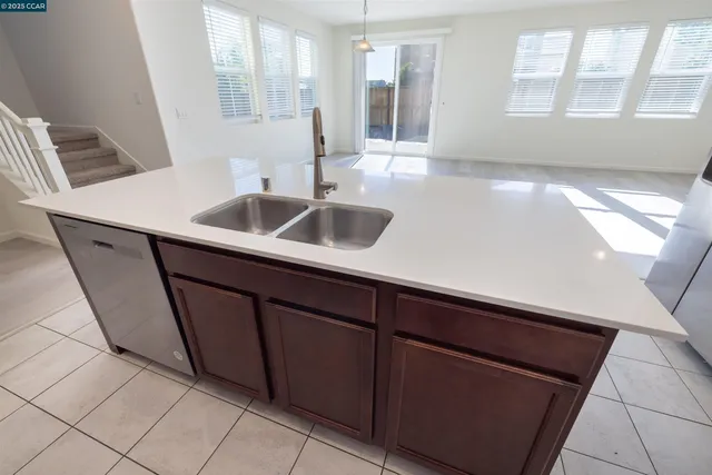 $550,000 | 121 Caravaggio Circle, Sacramento, CA 95835