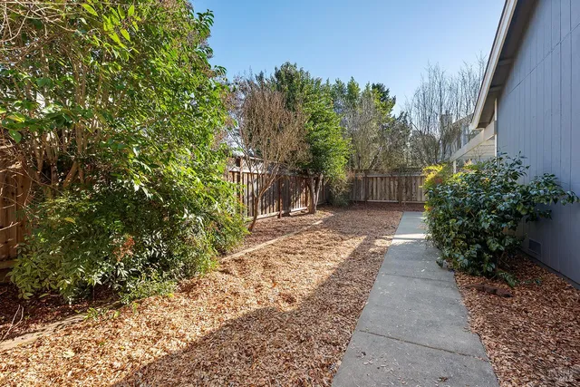 $725,000 | 1934 Gambels Way, Santa Rosa, CA 95403