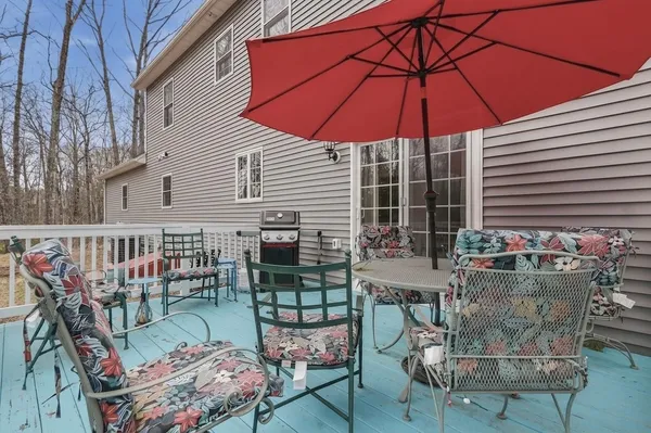 $1,150,000 | 7 Lefevre Drive, Kingston, NH 03848