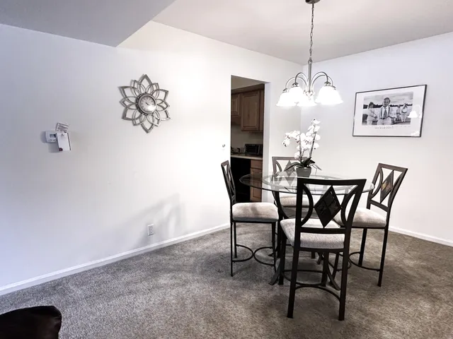 $250,000 | 3620 Lakeshore Drive, St. Joseph, MI 49085