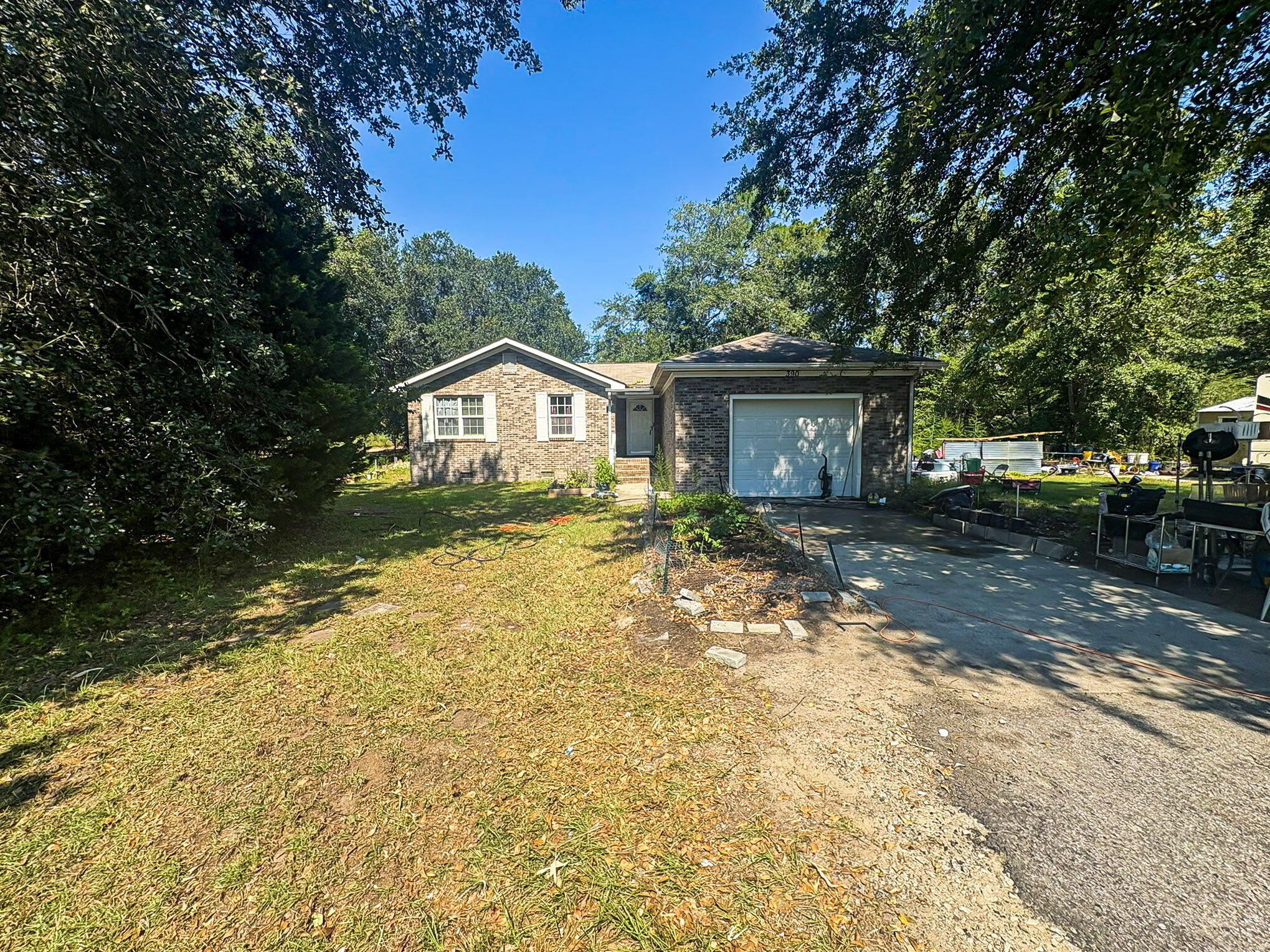 389 Skyland Farm Road Williston, SC 29853 - Photo 2 of 25