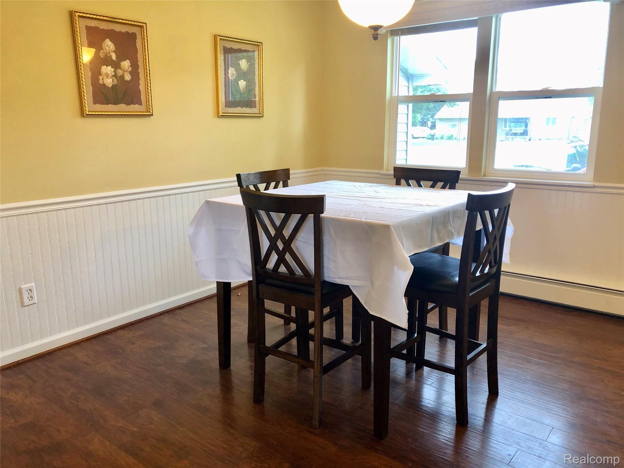 2095 Covert Road Burton, MI 48509 - Photo 8 of 38 fullsizeoutput_1257a.jpeg