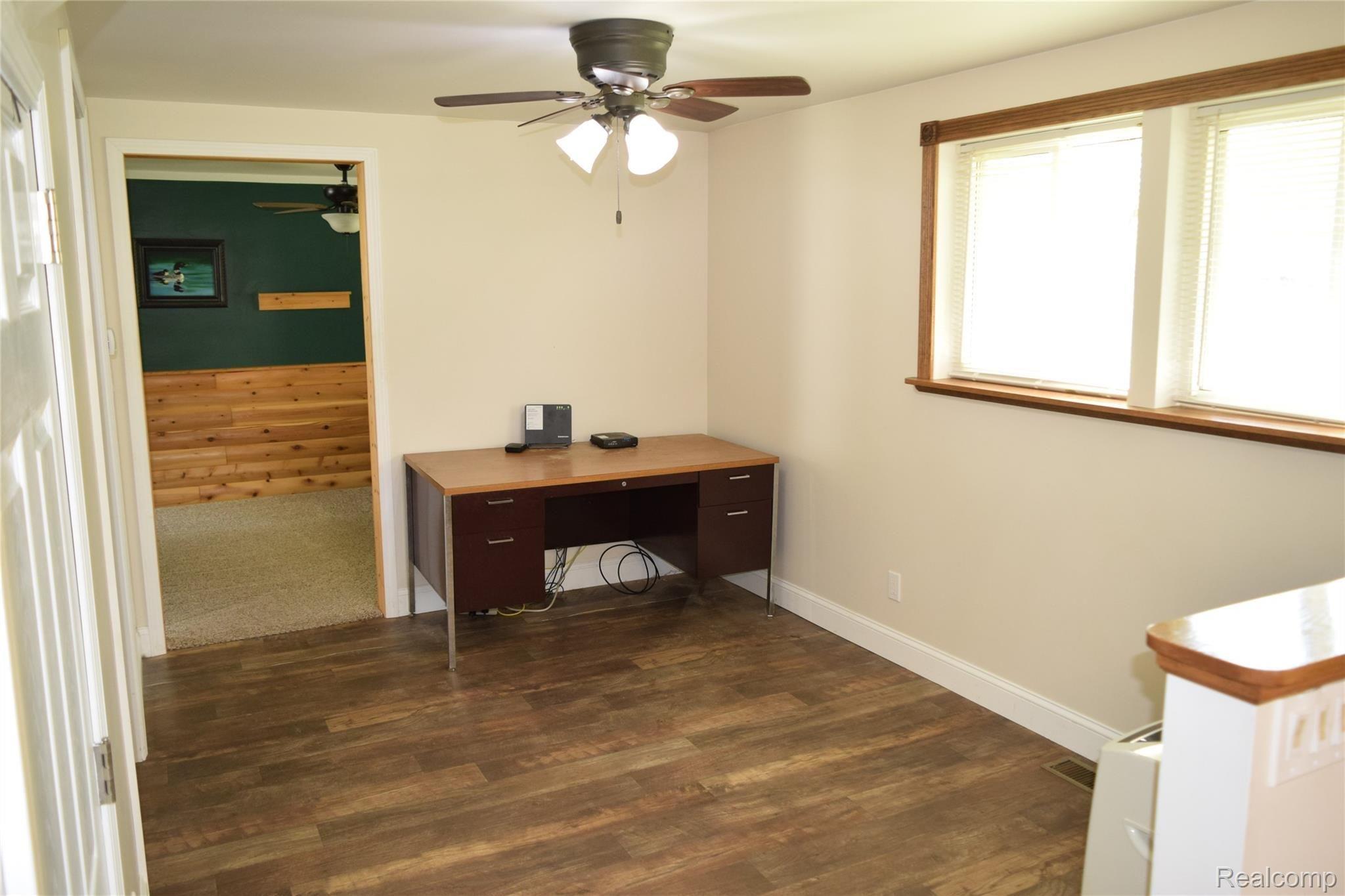 8257 Potter Road Flushing, MI 48433 - Photo 8 of 18 Dining Room or Den