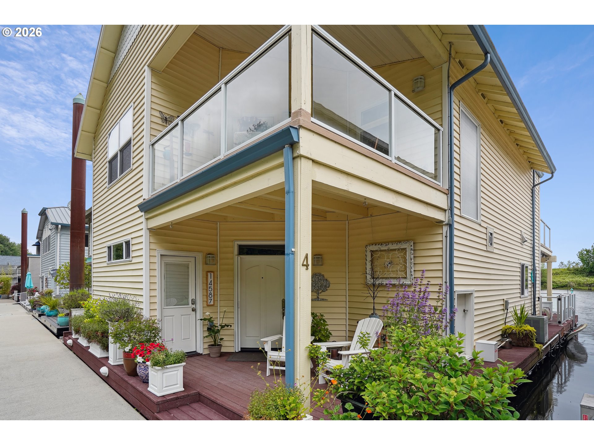 14587 Northwest Larson Road, Unit 4 Portland, OR 97231 - Photo 4 of 48