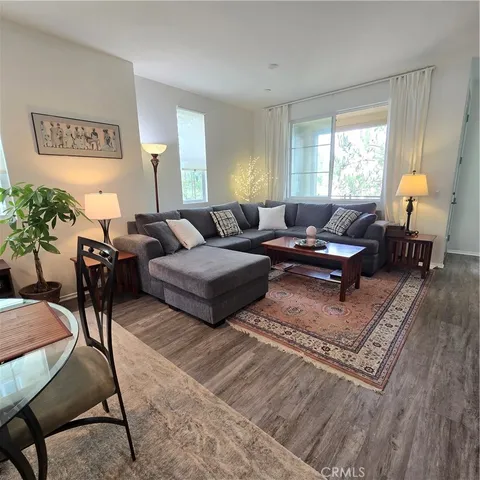 $1,200 | 1017 Savi Drive, Unit 105A, Corona, CA 92878