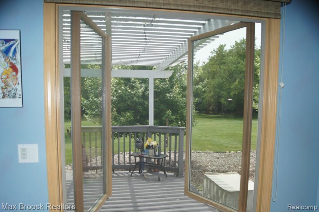 25675 Farmbrook Road Southfield, MI 48034 - Photo 49 of 58 2014-07-12 2014-07-12 001 130.jpg