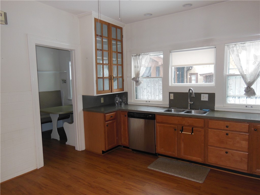 369 Westminster Road, Unit 1 Rochester, NY 14607 - Photo 3 of 11 Kitchen