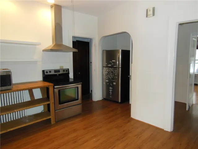 $2,350 | 369 Westminster Road, Unit 1, Rochester, NY 14607