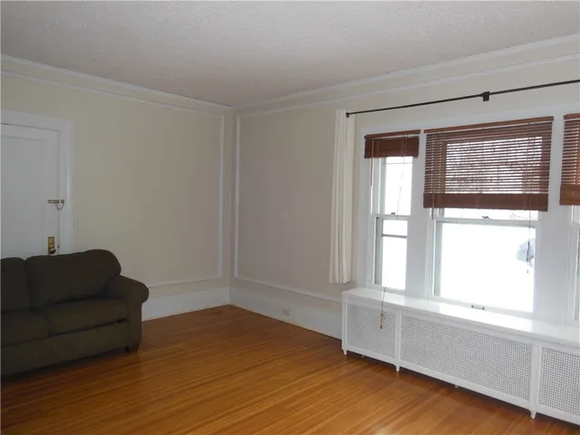 $2,350 | 369 Westminster Road, Unit 1, Rochester, NY 14607