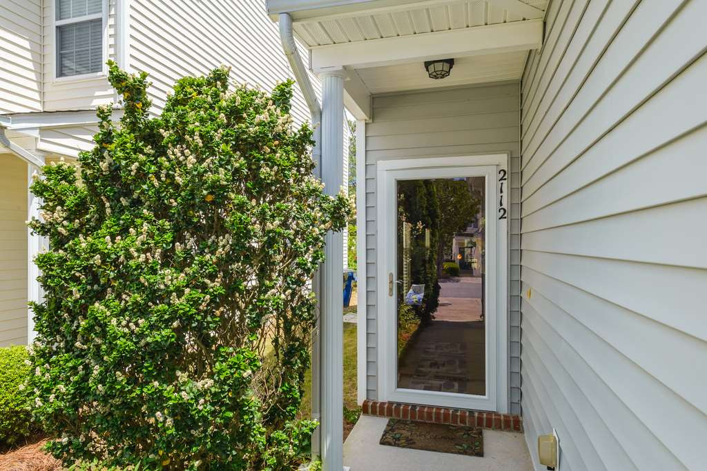 2112 Persimmon Ridge Drive Raleigh, NC 27604 - Photo 5 of 26 Photo 5