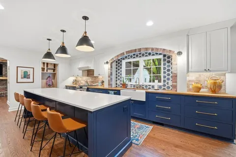 $1,295,000 | 6316 Granada, Prairie Village, KS 66208