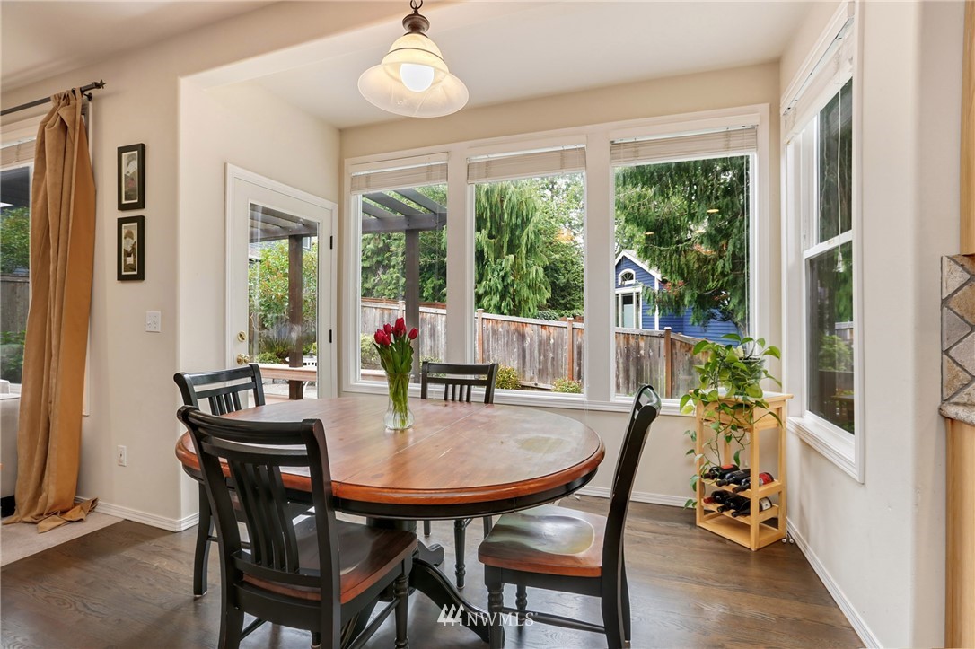 23410 13th Avenue Southeast Bothell, WA 98021 - Photo 11 of 25