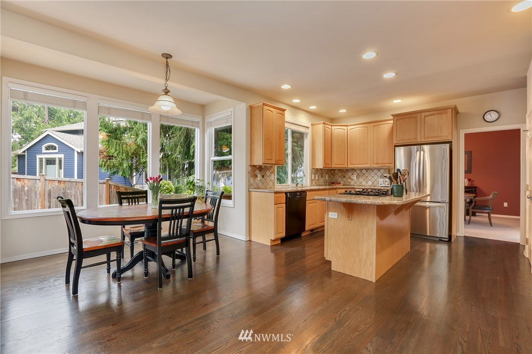 23410 13th Avenue Southeast Bothell, WA 98021 - Photo 12 of 25
