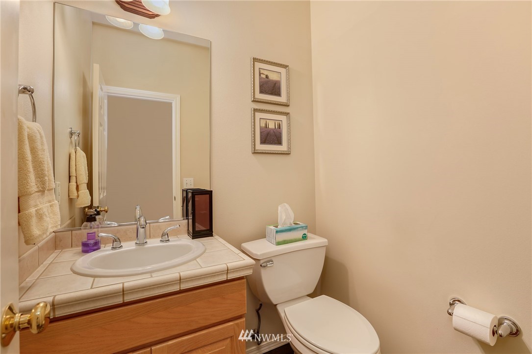 23410 13th Avenue Southeast Bothell, WA 98021 - Photo 15 of 25