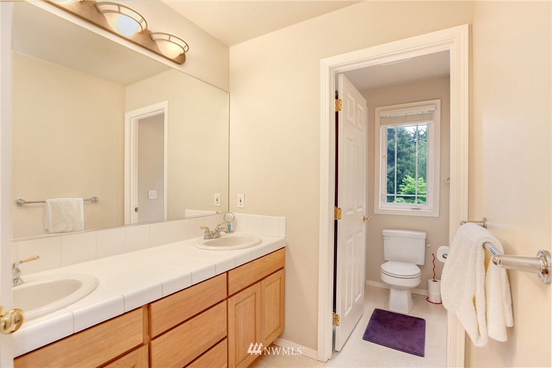 23410 13th Avenue Southeast Bothell, WA 98021 - Photo 21 of 25