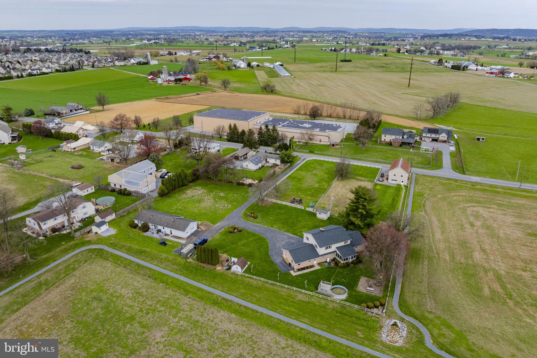 166 Butter Road Leola, PA 17540 - Photo 5 of 52