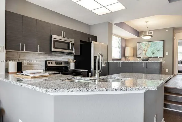 $2,646 | 5555 North Military Trail, Unit MANOCO, Boca Raton, FL 33496