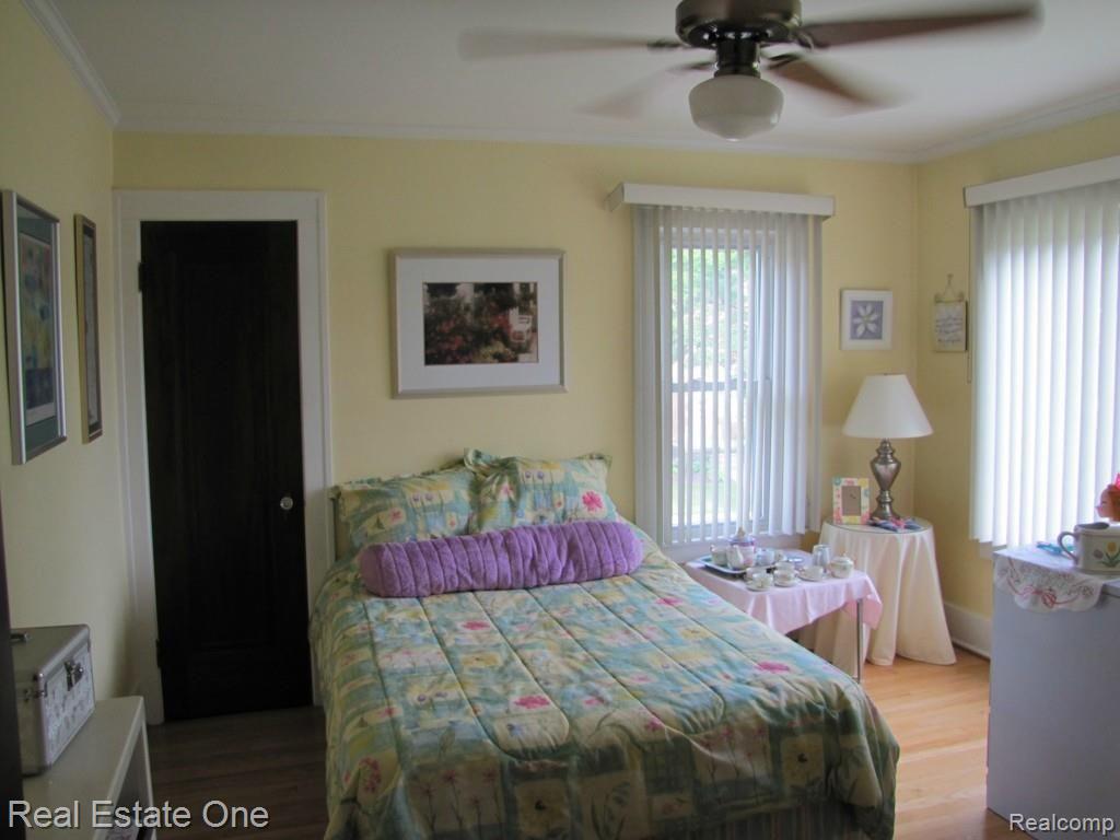 193 Mohawk Road Pontiac, MI 48341 - Photo 14 of 19 Gallery Image 14