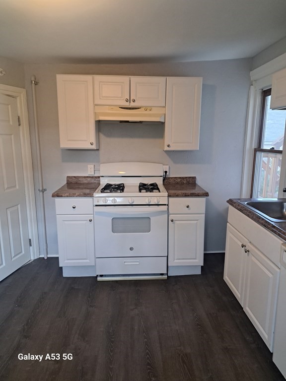 24 Hampden Street, Unit 2 Worcester, MA 01609 - Photo 3 of 11