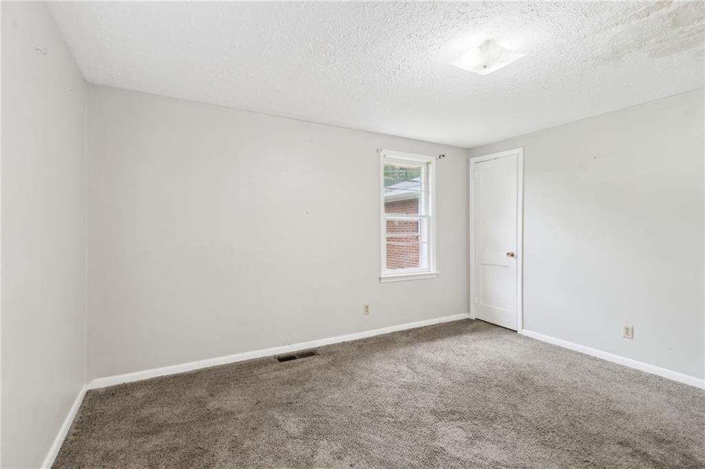 81 Russell Road Lawrenceville, GA 30043 - Photo 25 of 45