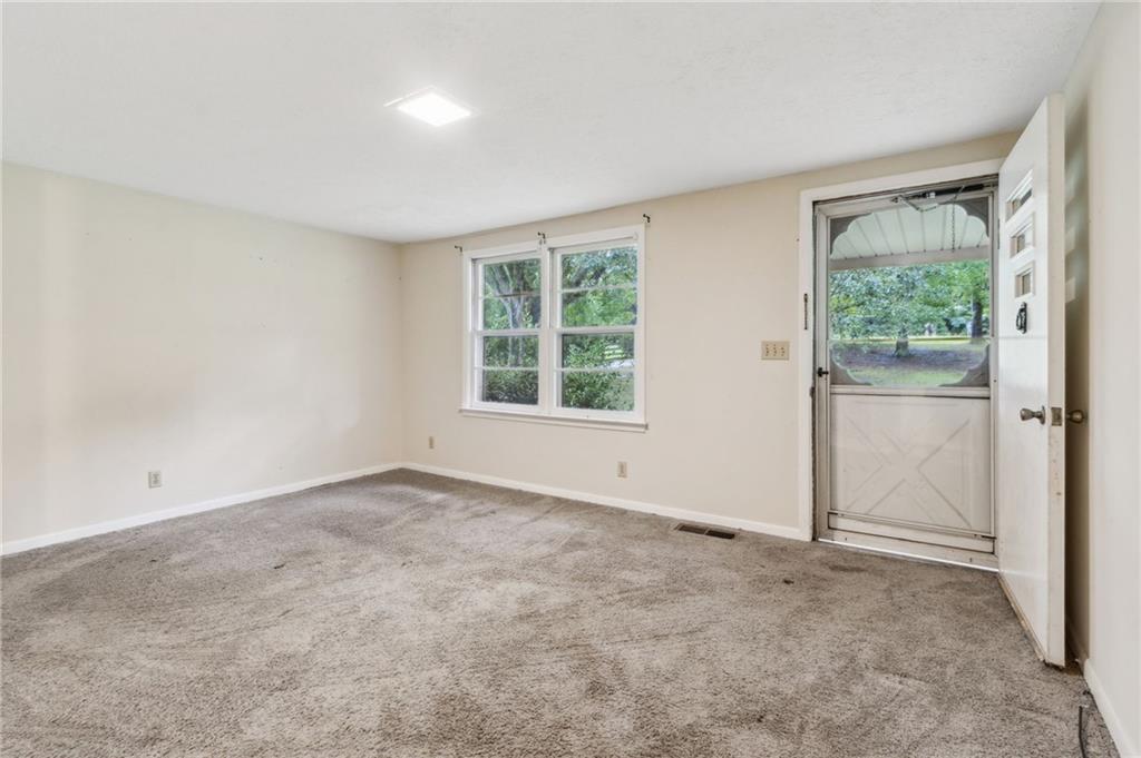 81 Russell Road Lawrenceville, GA 30043 - Photo 3 of 45