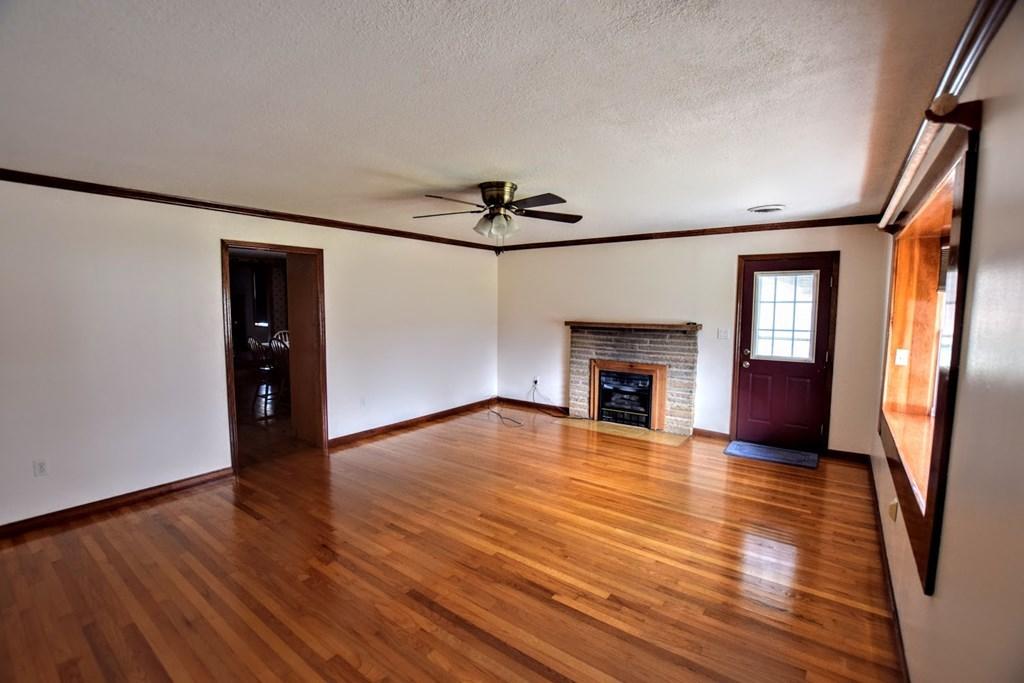 166 Collins Street Spring City, TN 37381 - Photo 17 of 38 17