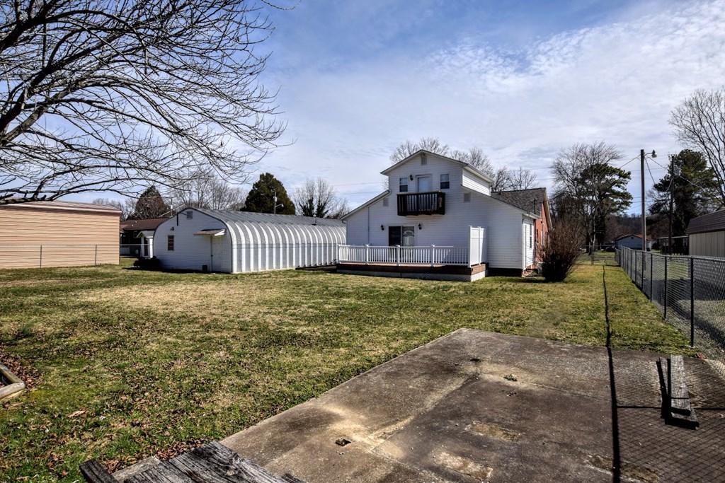 166 Collins Street Spring City, TN 37381 - Photo 31 of 38 31