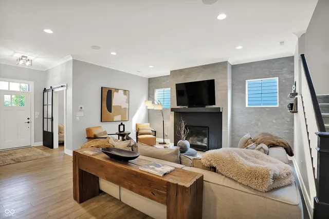 $679,500 | 9864 Northern Lights Lane, Carmel, IN 46280