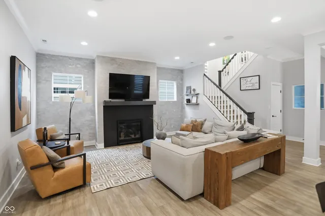 $679,500 | 9864 Northern Lights Lane, Carmel, IN 46280