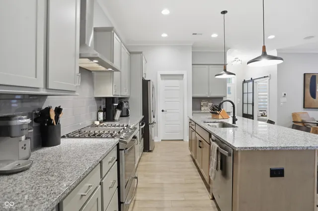 $679,500 | 9864 Northern Lights Lane, Carmel, IN 46280