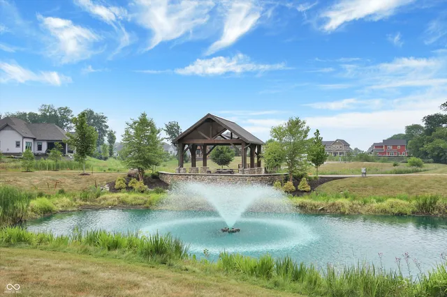 $679,500 | 9864 Northern Lights Lane, Carmel, IN 46280