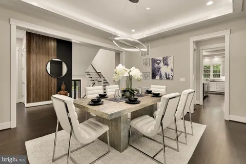 $2,750,000 | 3701-38 38th Street North, Arlington, VA 22207