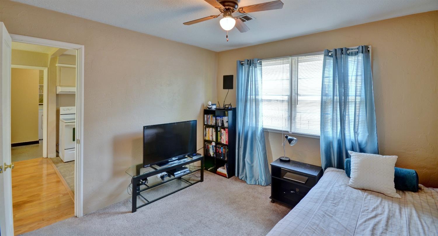 2451 Roberts Road Medford, OR 97504 - Photo 14 of 18 Additional Photo